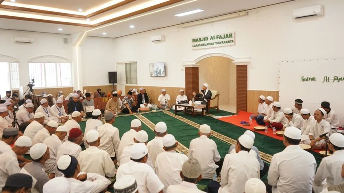 Rais Idarah Aliyah JATMAN Syekh Akbar Muhammad Fathurahman